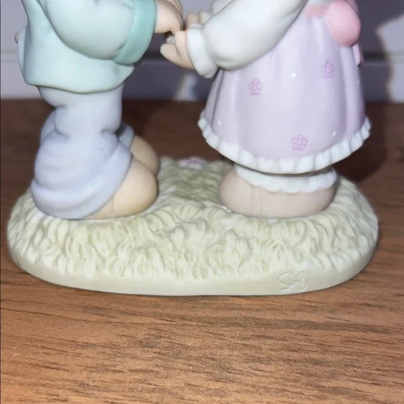 Precious Moments 'Only You' White Figurine - Picture 10 of 14